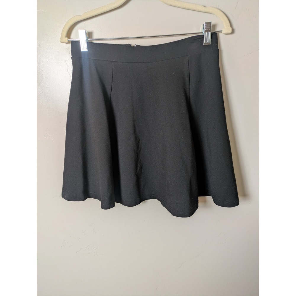 H&M Women's Size M Black Flared Mini Skirt A Line